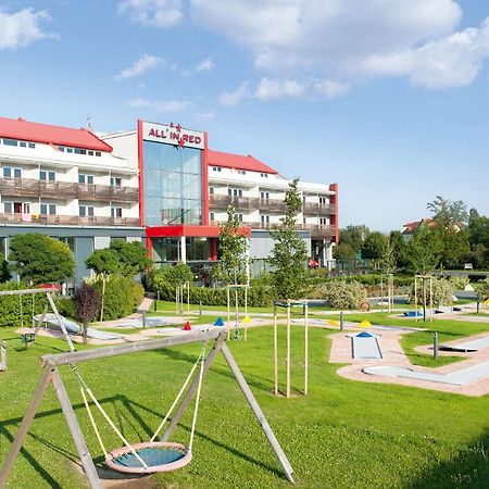 All In Red Thermenhotel Lutzmannsburg Exterior photo
