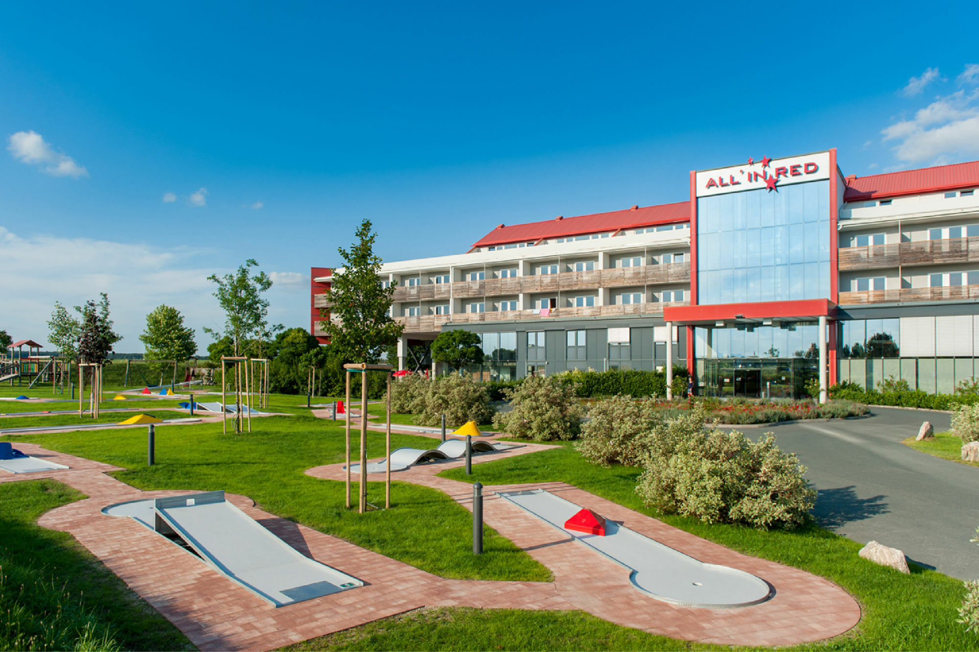 All In Red Thermenhotel Lutzmannsburg Exterior photo